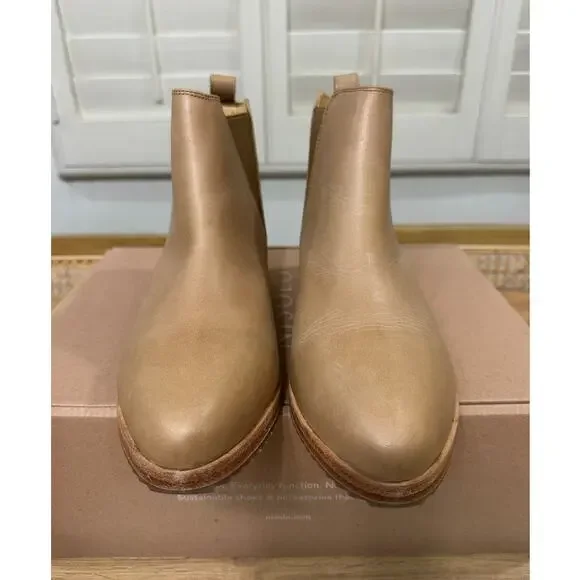 Nisolo Eva Everyday Chelsea Boots Almond Leather Size 8.5 NIB Versatile Comfy - Picture 4 of 14